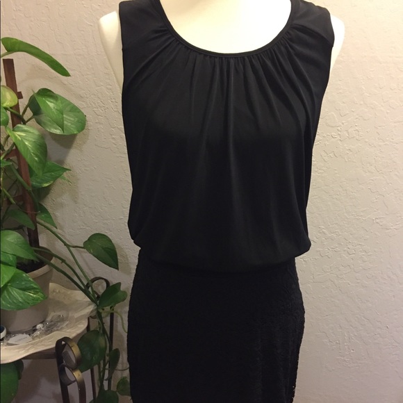 Halo Dresses & Skirts - SALE!! Stunning!Halo Black Sleeveless Dress S